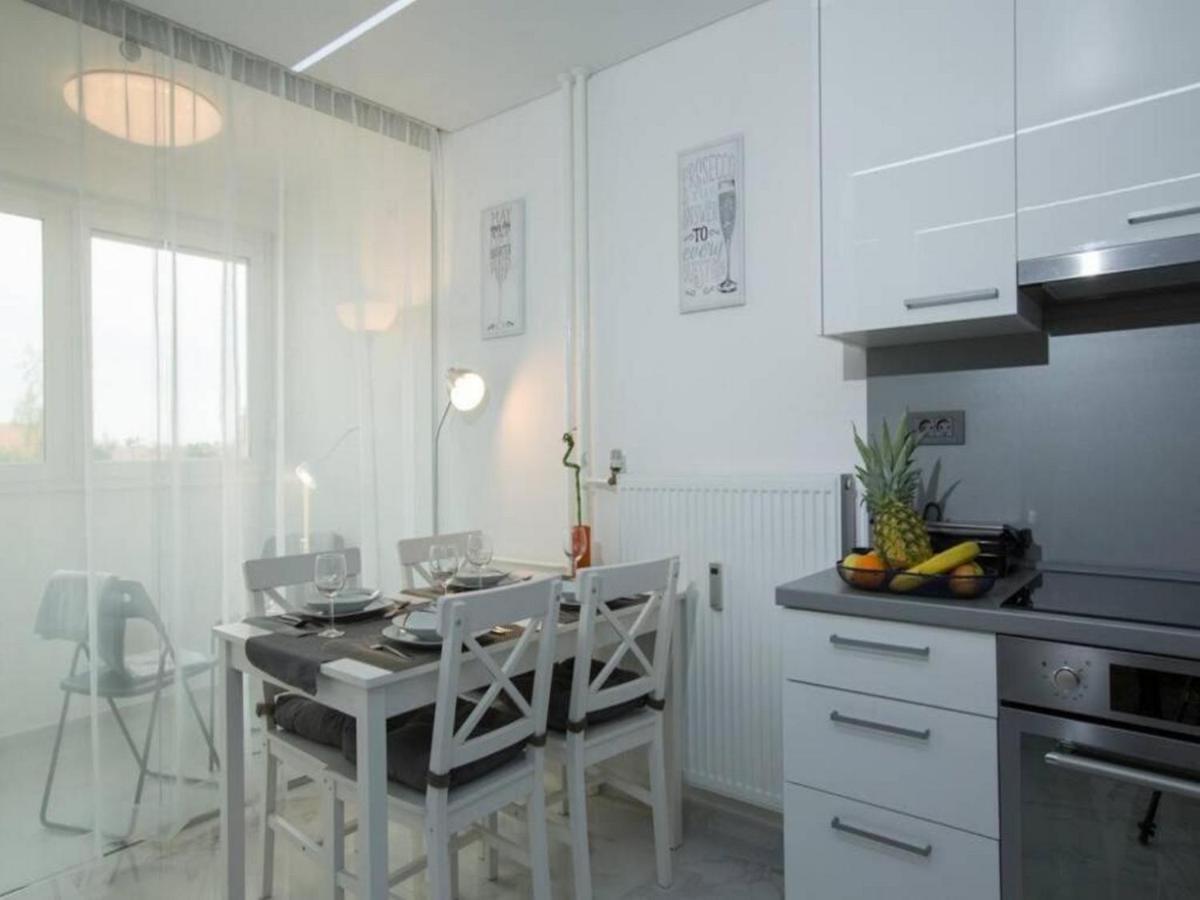 Ferienwohnung Modern & Luxury Apt Zagreb Airport W/ Free Wifi Velika Gorica Exterior foto